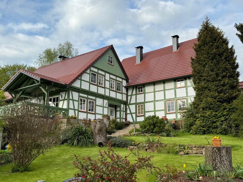 Solinso with Nelskamp DS10 PV Rot Esthetische zonnepanelen - aesthetic solar panels